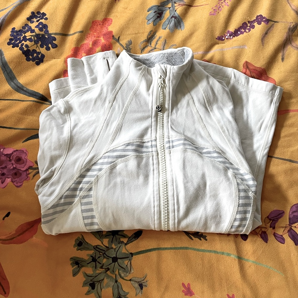 Lululemon zip up jacket